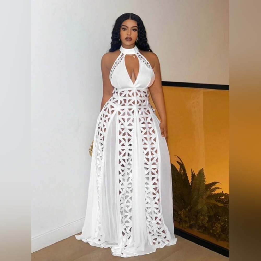 Elegant White Halter Maxi Dress - Picture 3 of 4